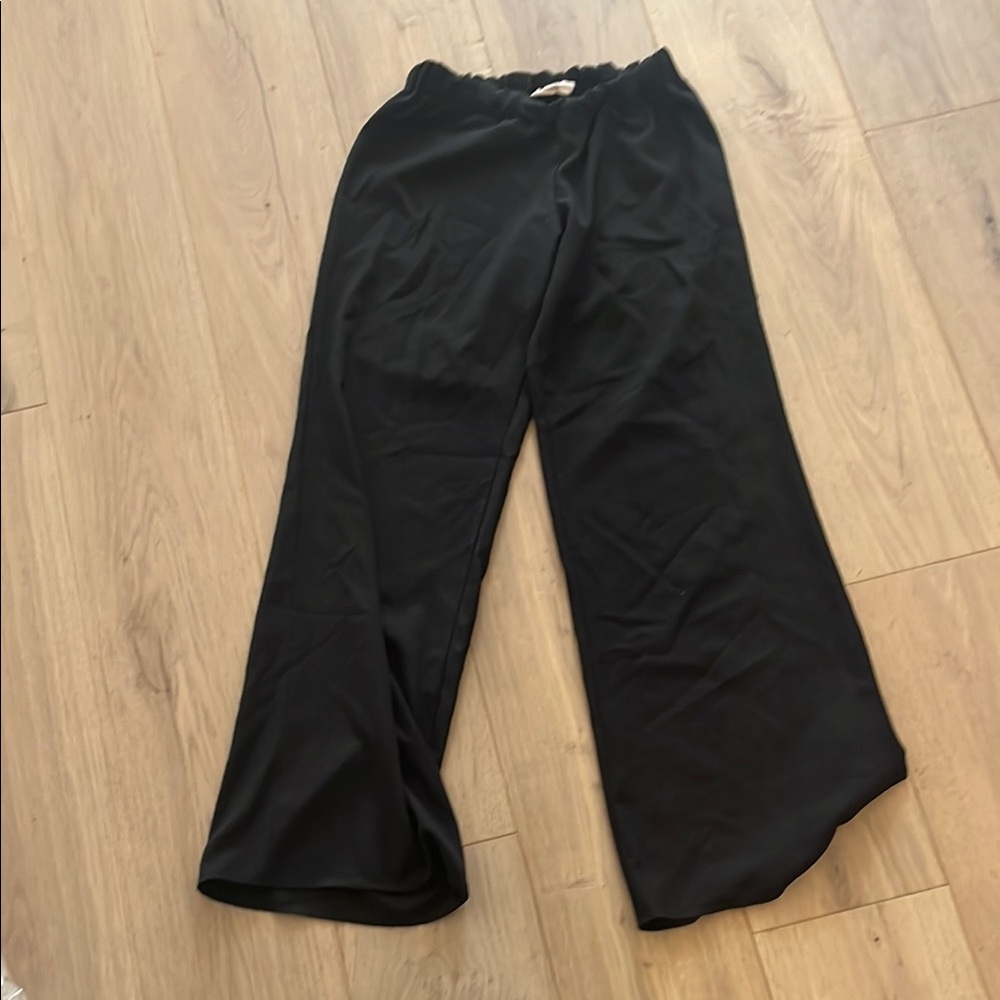 Stylish Black Wide-Leg Pants